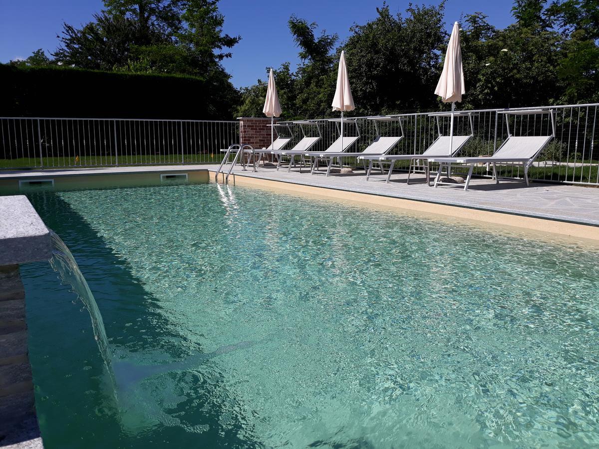 La Cascina Di Villa Due Narzole Buitenkant foto