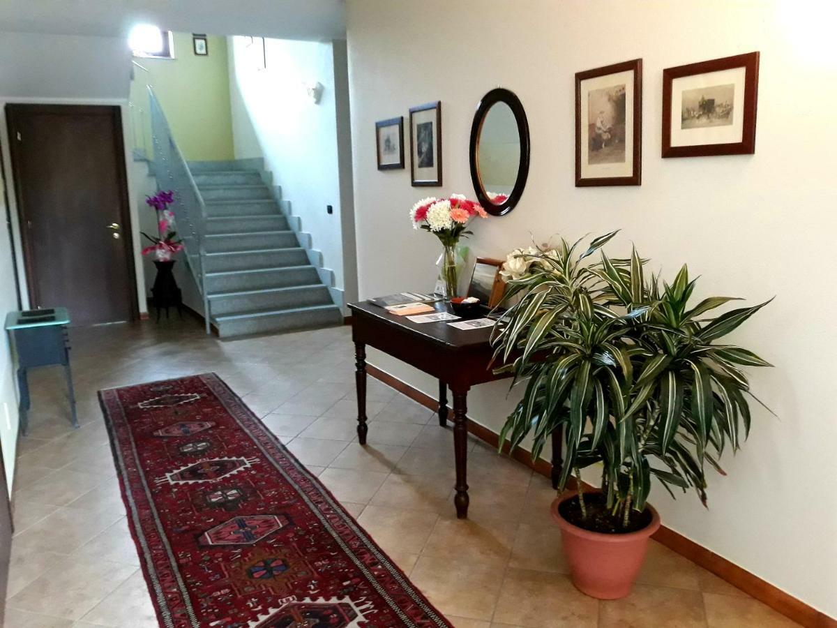 La Cascina Di Villa Due Narzole Buitenkant foto